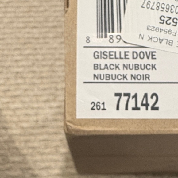 Clarks Women's Sandals in Black and Tan - Picture 8 of 10